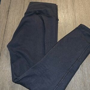 Fabletics Sz. Medium Black Cropped Athletic Pants